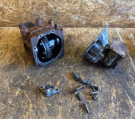 Opel Omega A Rear differential 90092599