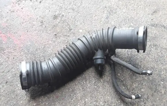 Renault Laguna III Intercooler hose/pipe 8200629062