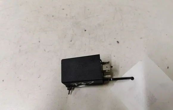 Skoda Superb B5 (3U) Light relay 3U0941597A