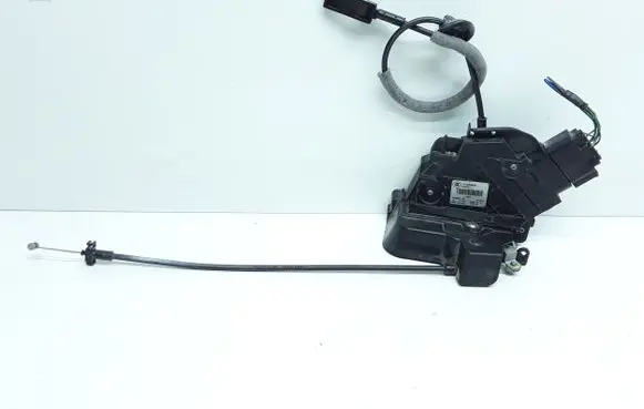 Volvo S80 Front door lock 31253658