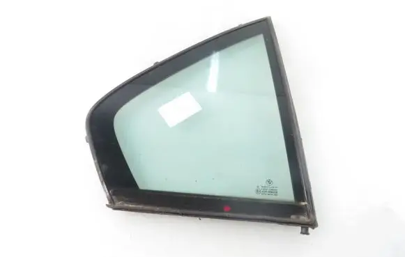 BMW 7 E38 Rear side window 