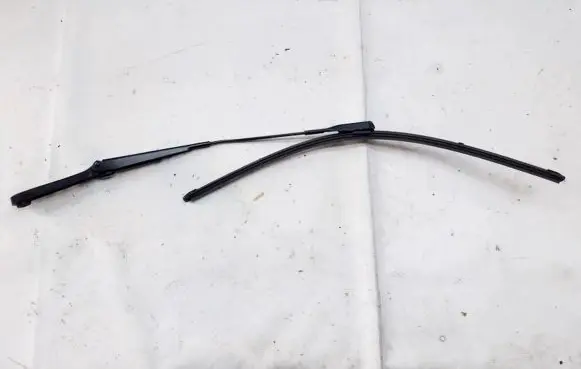 Audi A1 Front wiper blade arm 8x2955408