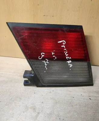 Nissan Primera Tailgate rear/tail lights LG2807