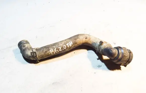 Volkswagen PASSAT B6 Engine coolant pipe/hose 1T0122073M 1K0122291J