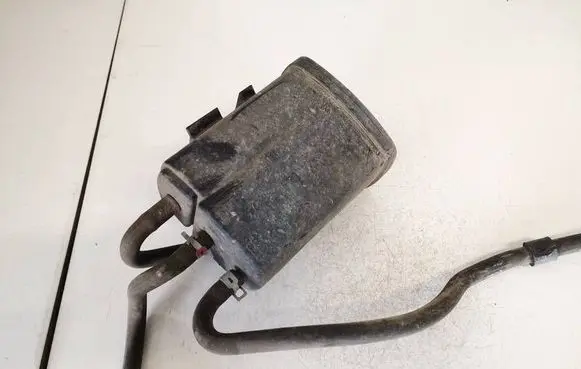 Active carbon filter fuel vapour canister