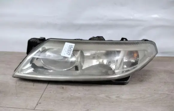 Renault Megane I Headlight/headlamp
