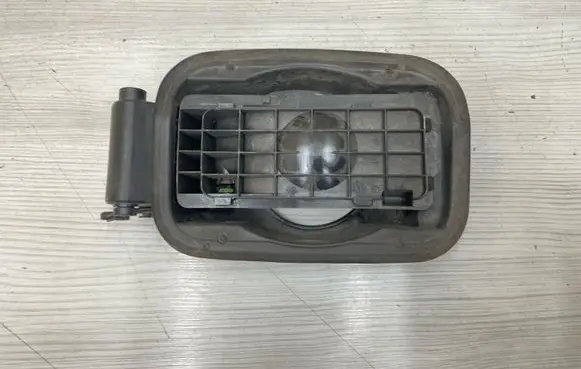 BMW 5 E60 E61 Fuel tank cap 7034279