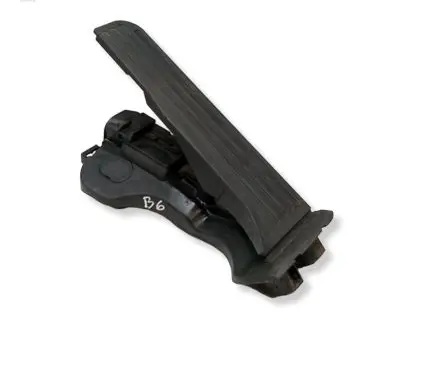 Volkswagen PASSAT B6 Accelerator throttle pedal 1K1723503L 6PV00860001