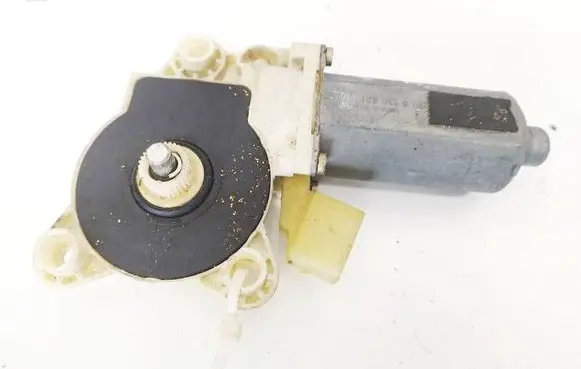 Mercedes-Benz CLK A209 C209 Rear door window regulator motor A2308201042