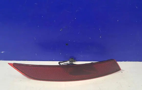 Polestar 2 Rear tail light reflector 31698097
