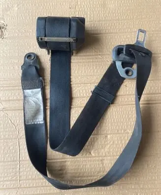Volkswagen Transporter - Caravelle T4 Front seatbelt 701857805B