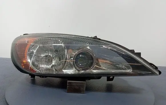 Nissan Primera Headlight/headlamp 260109F602