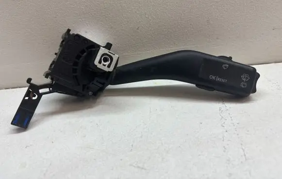 Audi A4 S4 B8 8K Wiper control stalk 1K0953519A