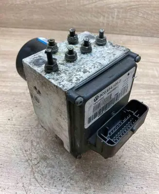 Volkswagen PASSAT B6 ABS Pump 3C0614109D