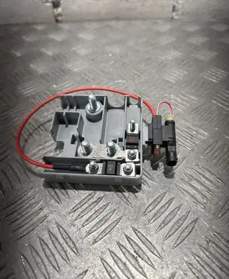 BMW X5 F15 Battery relay fuse 9338545