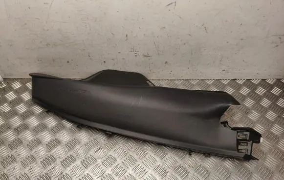 Toyota Prius (XV60) (C) pillar trim 6255147060