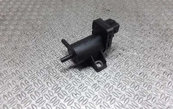 Renault Scenic II - Grand scenic II Turbo solenoid valve 7700113709