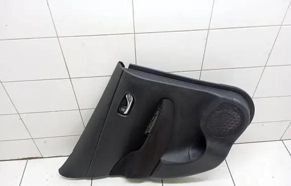 Nissan Leaf I (ZE0) Rear door card panel trim 829233nl0a 829113nl0a