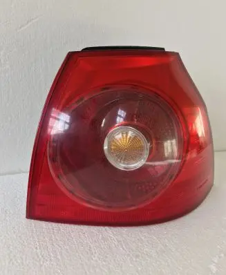 Volkswagen Golf V Rear/tail lights