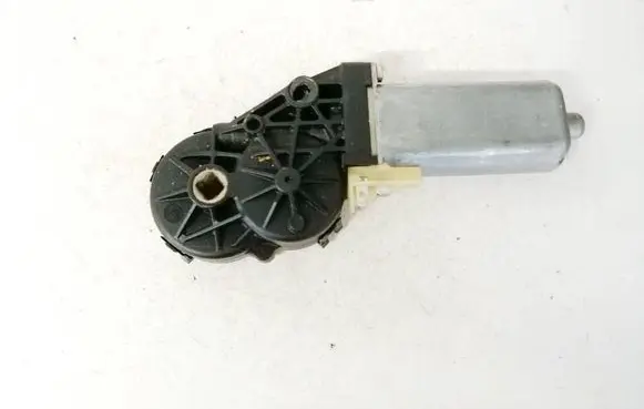 Audi A8 S8 D3 4E Seat adjustment motor 67167056448 67.16-7056448