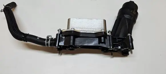 Jeep Grand Cherokee WL Oil filter mounting bracket 68365931AD 6790424411A3 68273503AD