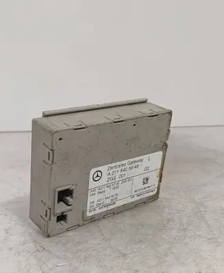 Mercedes-Benz E W211 Gateway control module A2115405645 A2114420000 A2115405745