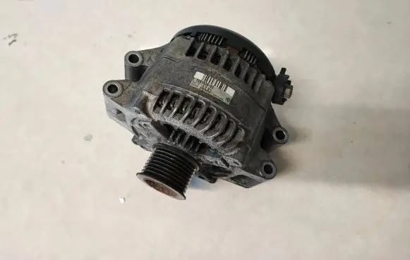 BMW 5 F10 F11 Generator/alternator 7591529