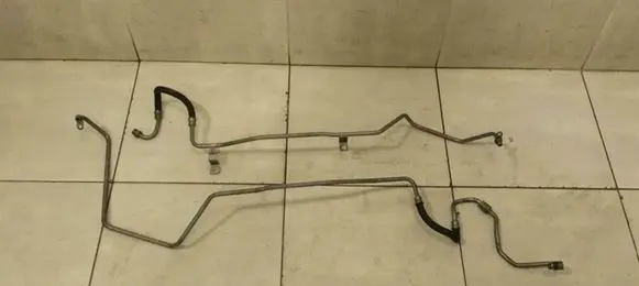 BMW 5 GT F07 Gearbox oil cooler pipe/hose 7592401