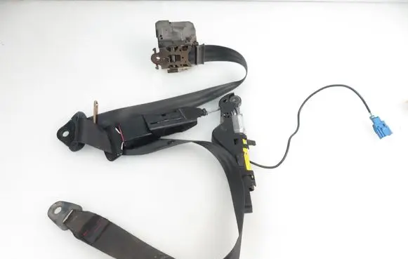 Citroen C3 Front seatbelt 