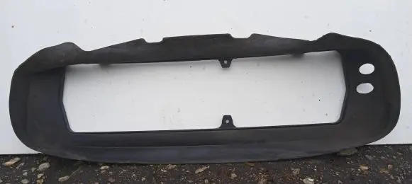 Intercooler air guide/duct channel