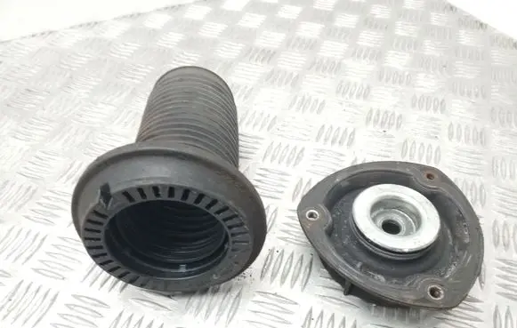 Seat Leon (5F) Front upper strut mount 5Q0412331D 5Q0412249E