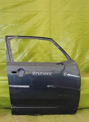 Jeep Renegade Front door 000259