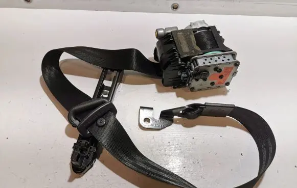 Audi Q5 SQ5 Front seatbelt 306527499G48