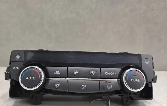 Nissan X-Trail T32 Climate control unit 275004EA0A 2017425 3887035P