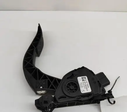Audi Q5 SQ5 Accelerator throttle pedal 8K1723523A