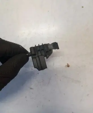 Volvo S60 Brake pedal sensor switch 6G9T11A152AA
