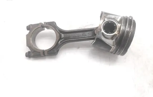 Piston with connecting rod