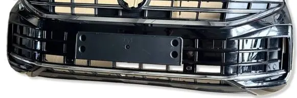 Volkswagen Touareg III Front bumper 760807217CG