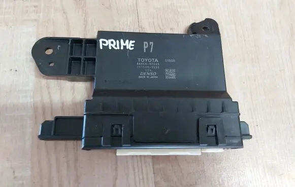 Toyota Prius Prime Other control units/modules 88650-47560