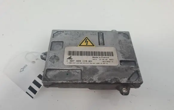 Audi A4 S4 B7 8E 8H Headlight ballast module Xenon 1307329115 1035500015