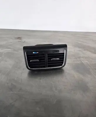 Audi Q5 SQ5 Rear air vent grill 8K0819203E