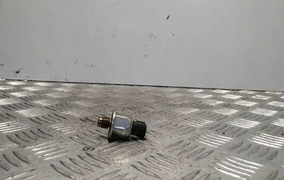 Air conditioning (A/C) pressure sensor