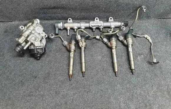 BMW 4 F32 F33 Fuel injection system set 8511626 8514148 8514154