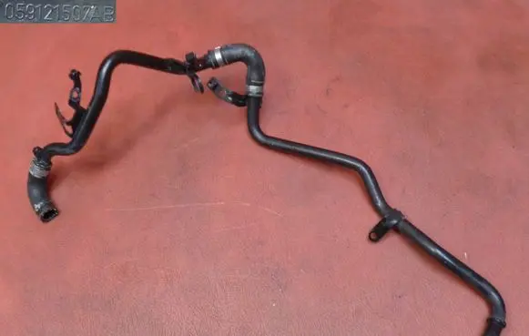 Audi A5 8T 8F Engine coolant pipe/hose 059121507AB