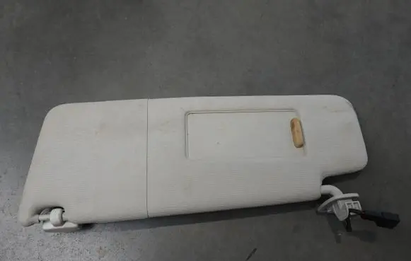 Volkswagen New Beetle Sun visor 1Y0857551M 1Y0857551