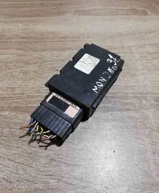 Ford Mondeo MK II Other control units/modules 97BP18A810AA