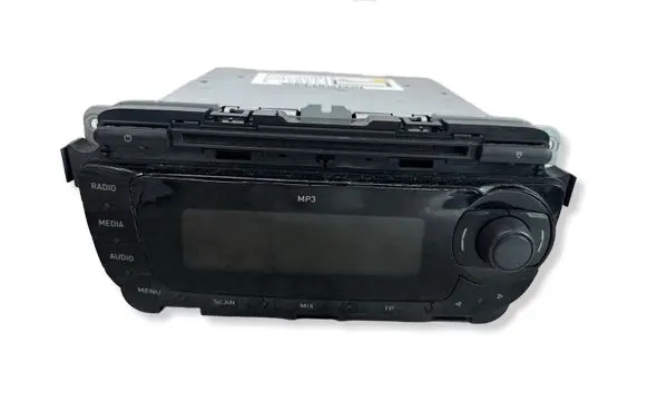 Seat Altea XL Radio/CD/DVD/GPS head unit 7648217366 5P0035153B