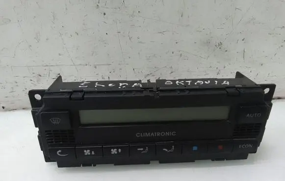 Volkswagen PASSAT B5.5 Climate control unit 6013966