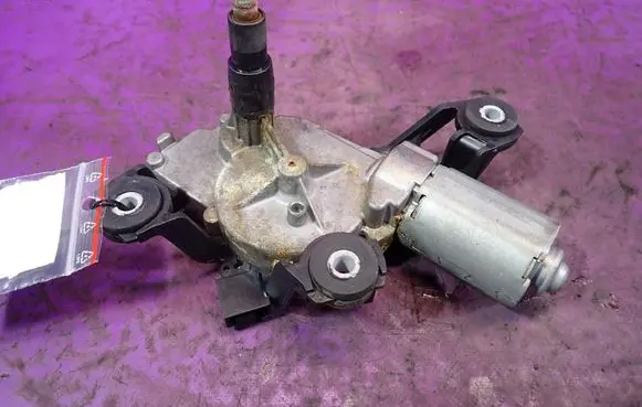 Renault Megane II Rear window wiper motor