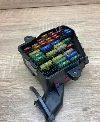 Audi A4 S4 B5 8D Fuse box set 8D1941824
